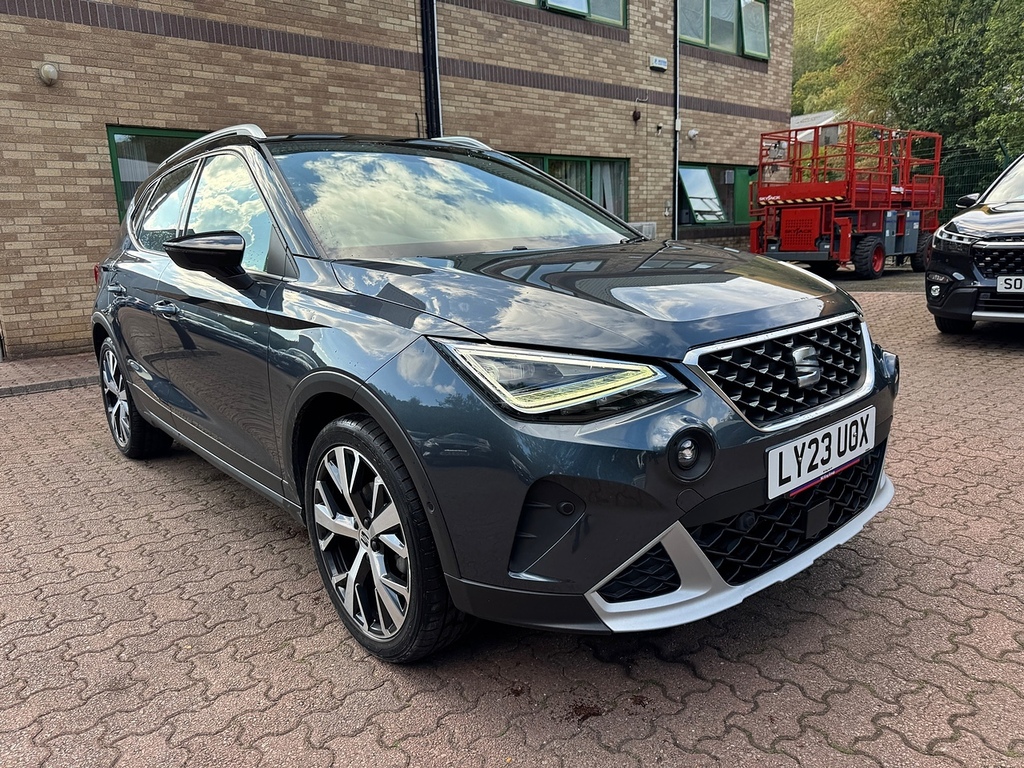 Seat Arona Tsi Xperience Lux Grey