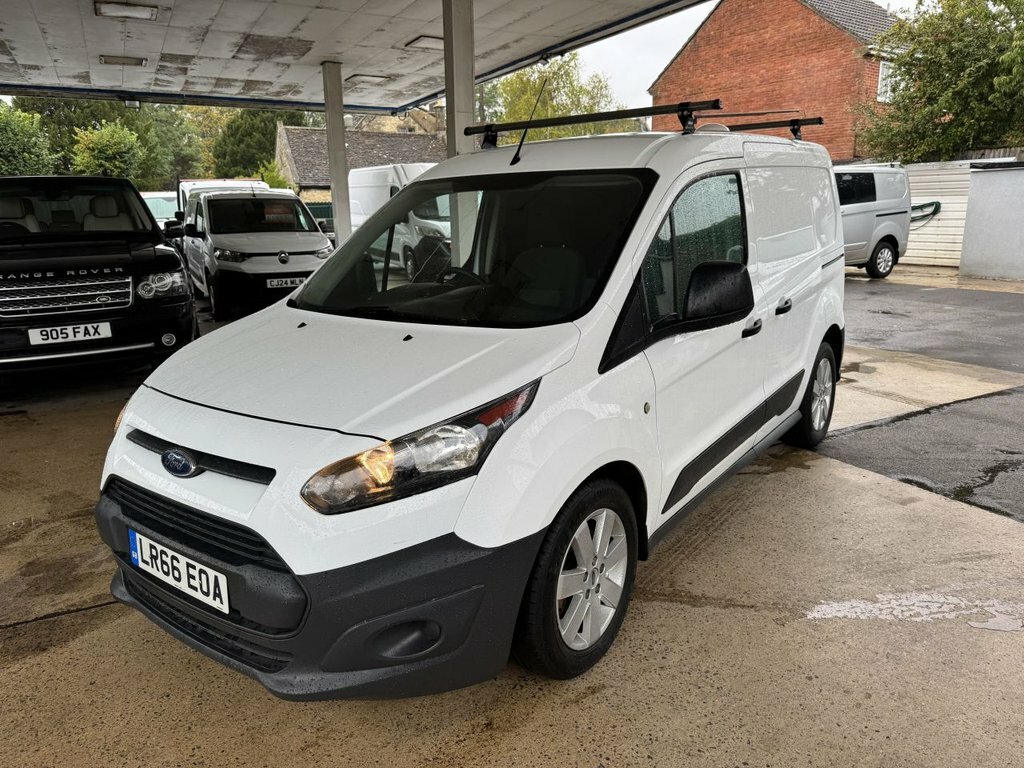 Ford Transit Connect Mpv White #3