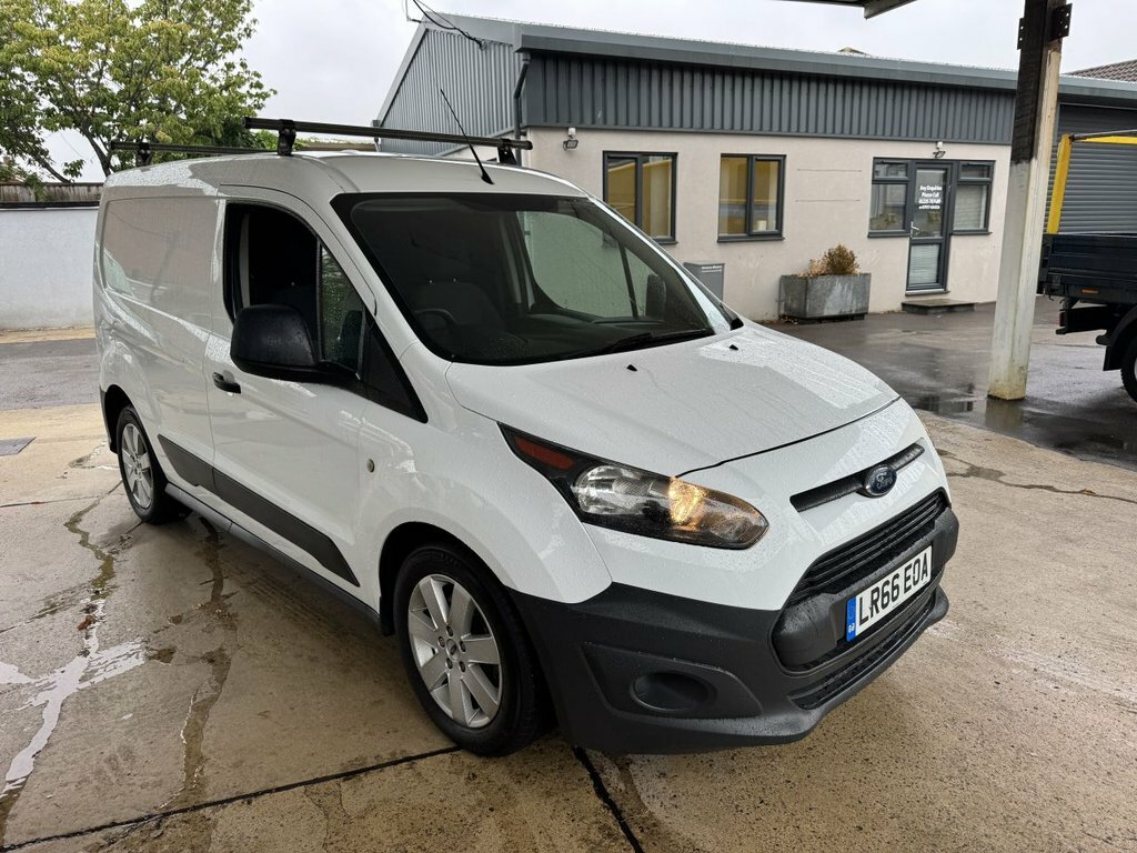 Ford Transit Connect Mpv White
