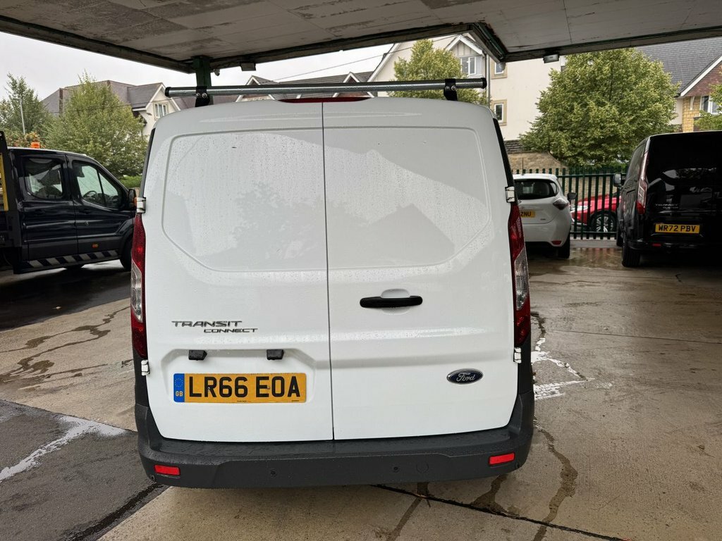 Ford Transit Connect Mpv White #6
