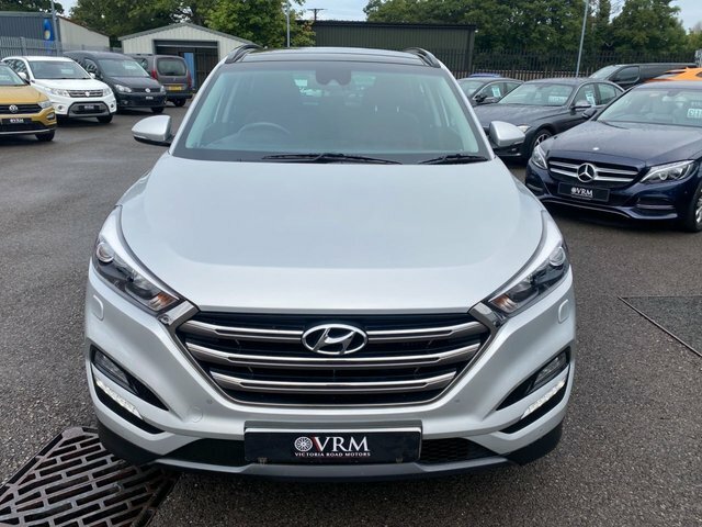 Hyundai Tucson Crdi Premium Se Suv CF16ZZU Silver #3