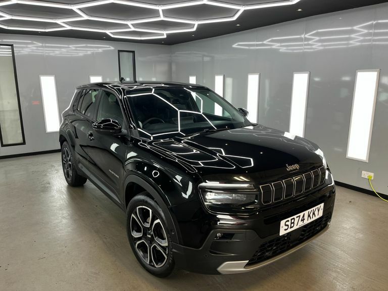 Jeep Avenger Summit Black