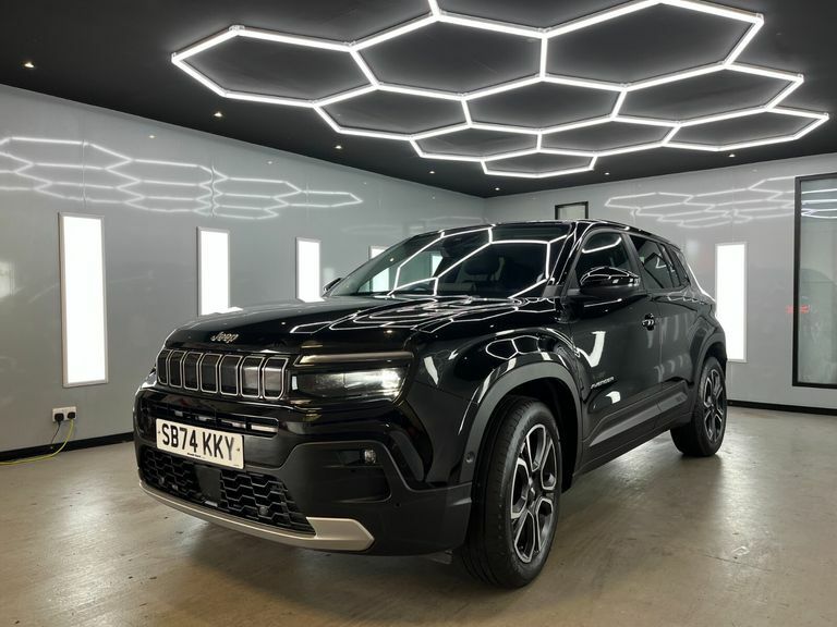 Jeep Avenger Summit Black #6