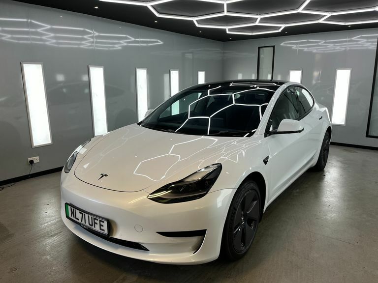 Tesla Model 3 Standard Range Plus NL71UFE White #5