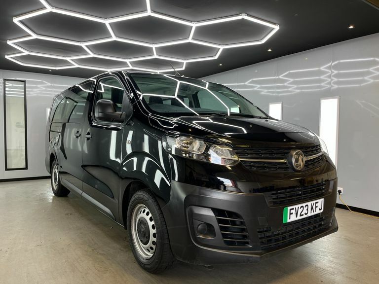 Vauxhall Vivaro Combi L FV23KFJ Black #2