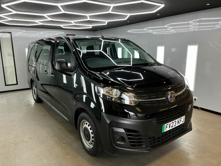 Vauxhall Vivaro Combi L FV23KFJ Black