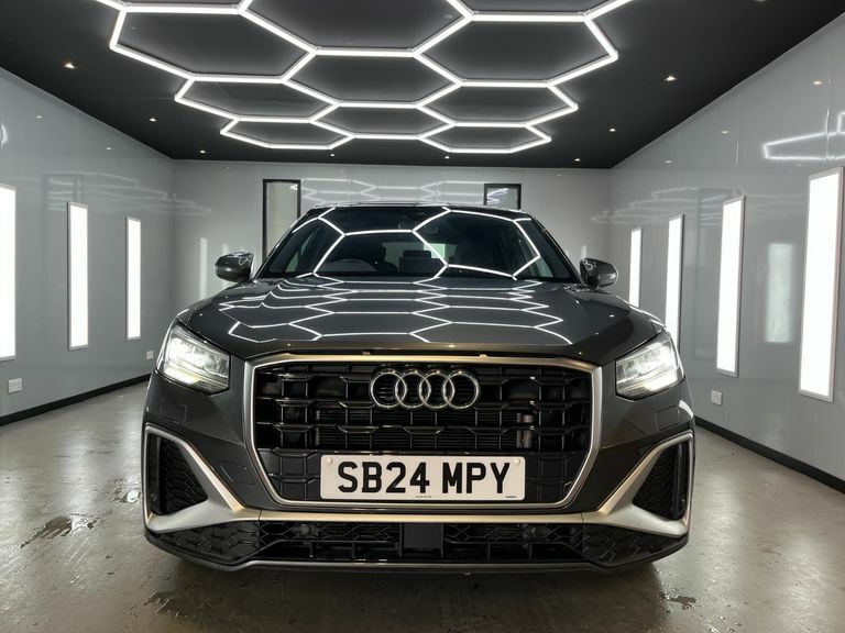 Audi Q2 Tfsi S Line SB24MPY Grey #4
