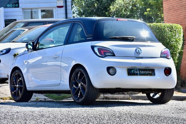 Vauxhall Adam Ecoflex Energised Hatchback HV17FDX White #4