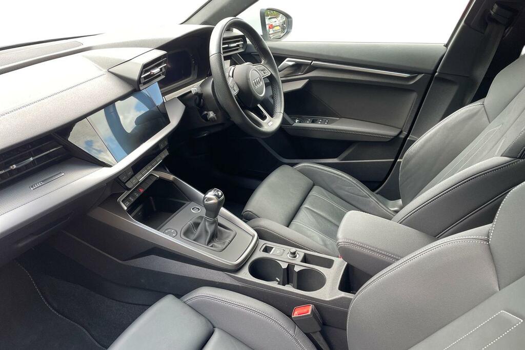 Audi A3 Audi A3 Sportback S Line 35 Tfsi 150 Ps 6-Speed White #2