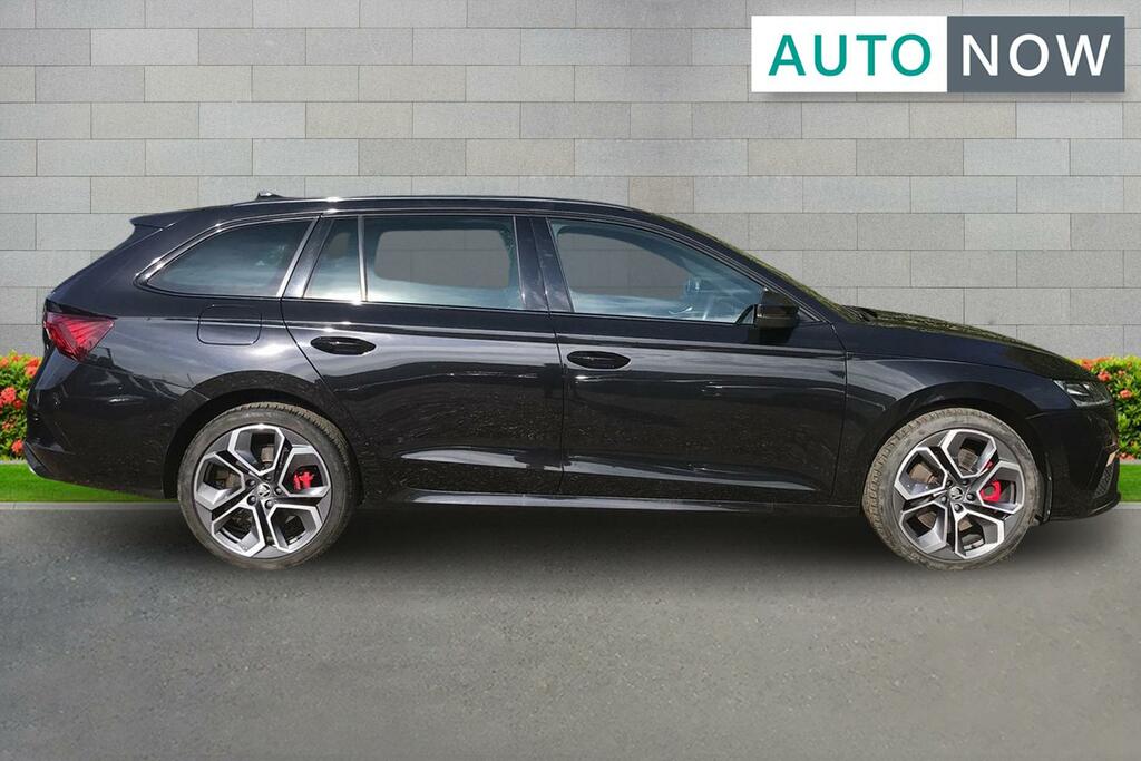 Skoda Octavia Skoda Octavia 1.4 Tsi Iv 13Kwh Vrs Estate Petr SK21KFC Black #4