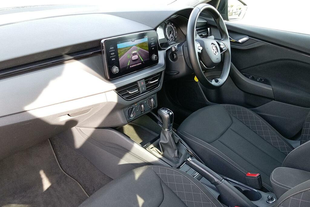 Skoda Scala Skoda Scala Se 1.0 Tsi 110 Ps Dsg EJ72KXH Black #2