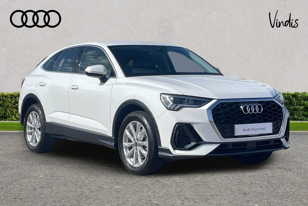Audi Q3 Audi Q3 Sportback Sport 35 Tfsi 150 Ps S Tronic White