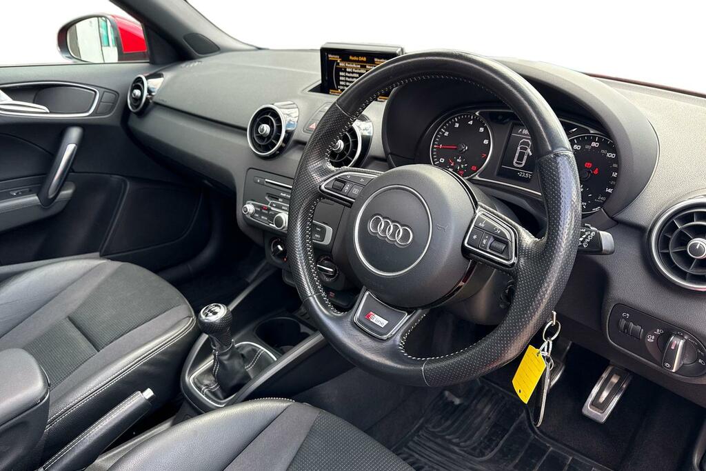 Audi A1 Audi A1 1.4 Tfsi Cod S Line Sportback M YF16JUO Red #6