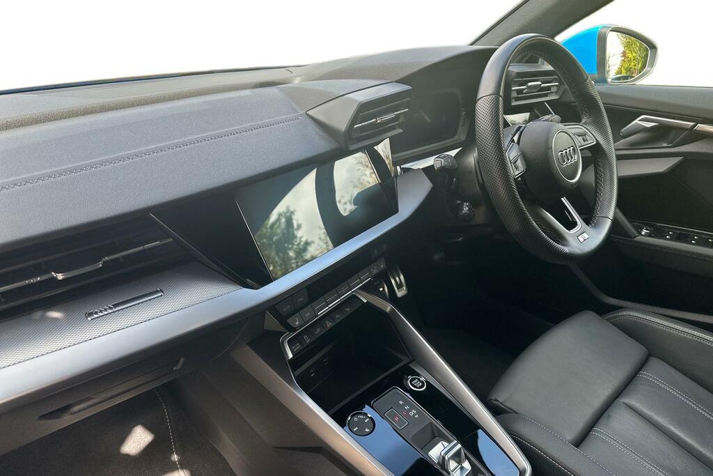 Audi A3 Audi A3 Sportback S Line 40 Tfsi E 204 Ps S Tronic AK23UFB Blue #2