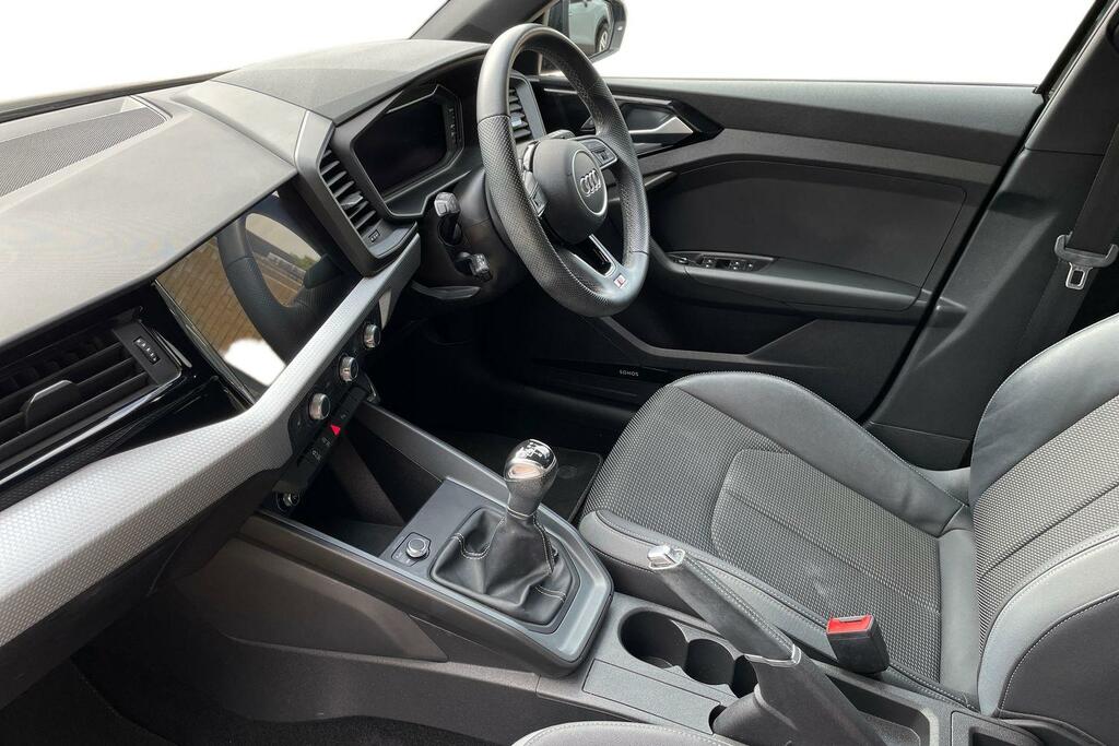 Audi A1 Audi A1 Sportback S Line 25 Tfsi 95 Ps 5-Speed AK23JWX Black #2