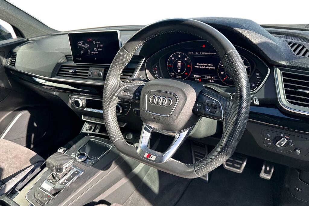 Audi Q5 Audi Q5 Black Edition 40 Tdi Quattro 190 Ps S Tron BK70EUP Green #6