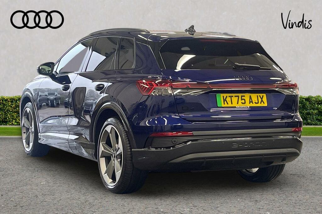 Audi Q4 E Tron Audi Q4 E-tron Black Edition 45 210,00 Kw Blue #3