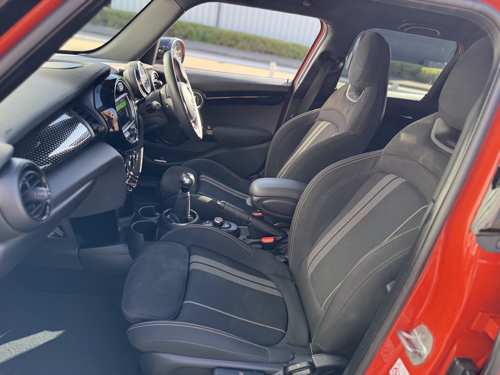Mini Hatch Cooper Exclusive Silver #35