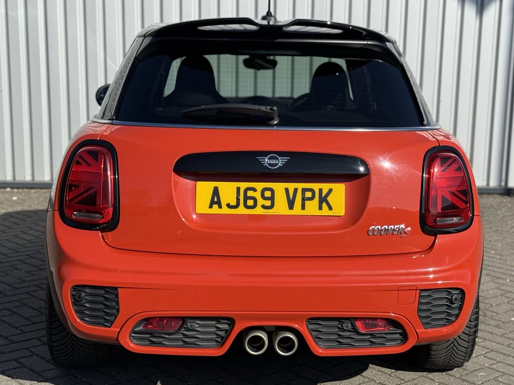 Mini Hatch Cooper Exclusive Silver #37