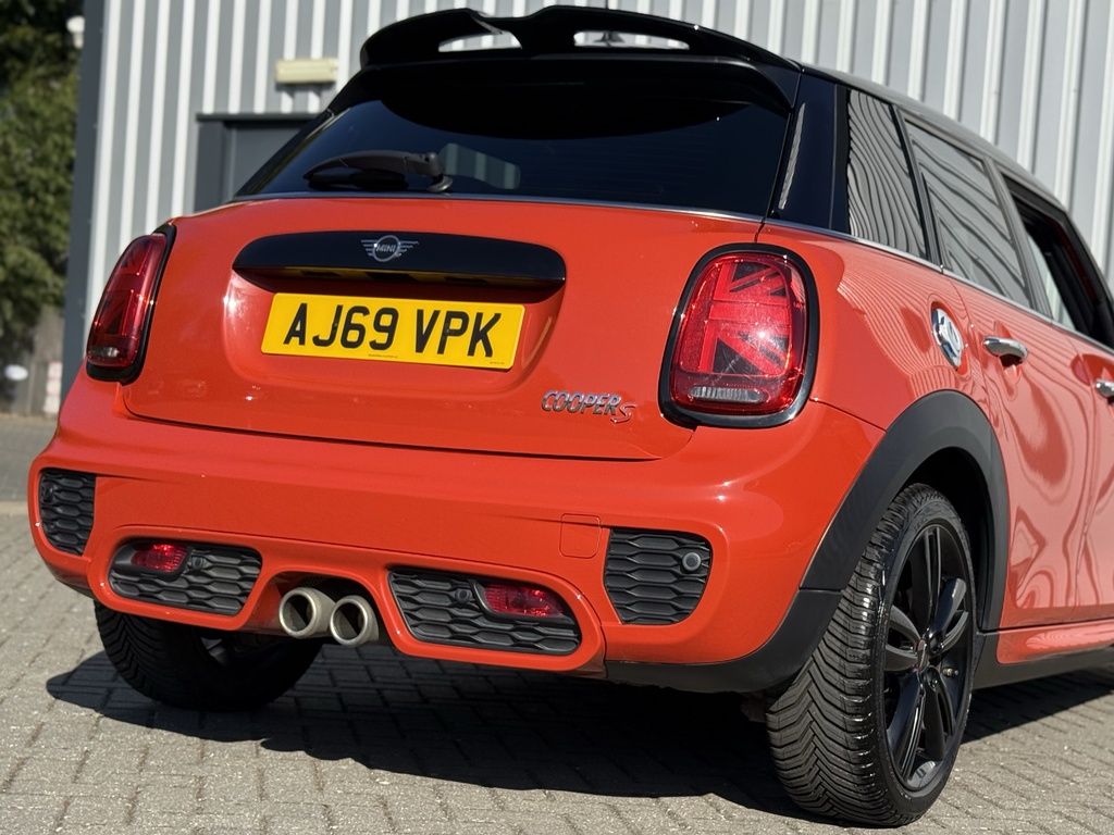 Mini Hatch Cooper Exclusive Silver #39