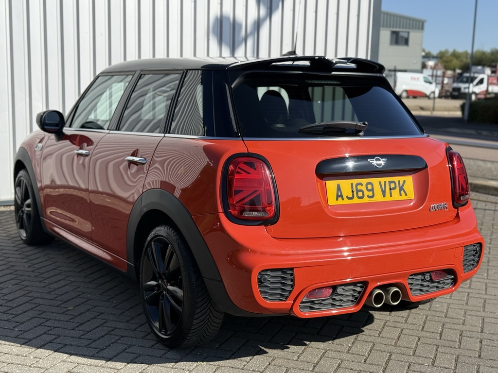 Mini Hatch Cooper Exclusive Silver #34