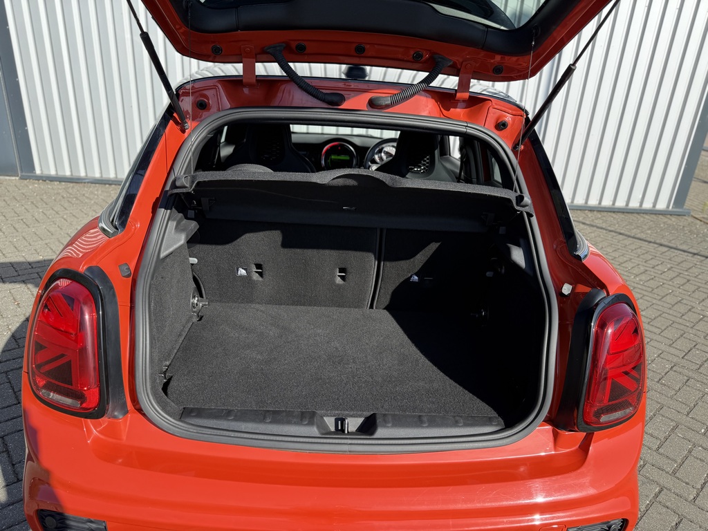 Mini Hatch Cooper Exclusive Silver #31