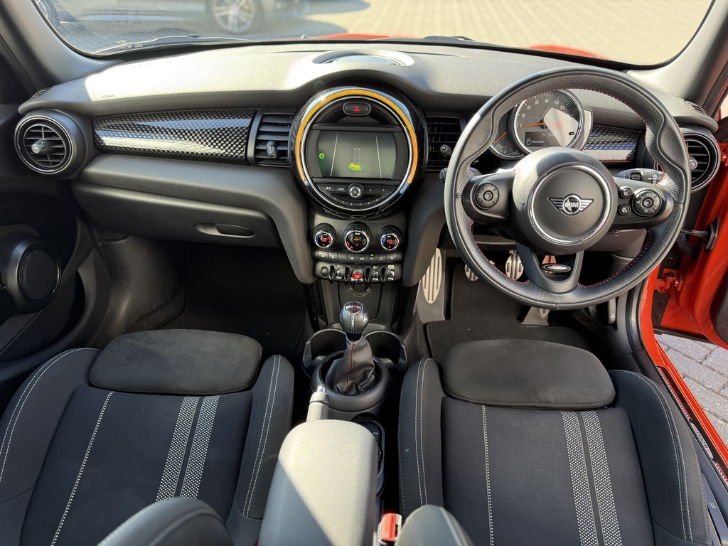 Mini Hatch Cooper Exclusive Silver #18