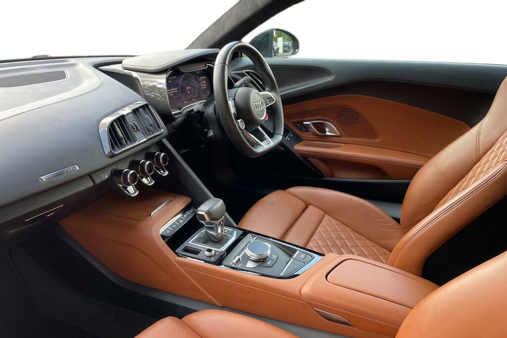Audi R8 Audi R8 Coupe V10 Performance Rwd Edition 570 Ps S Grey #2
