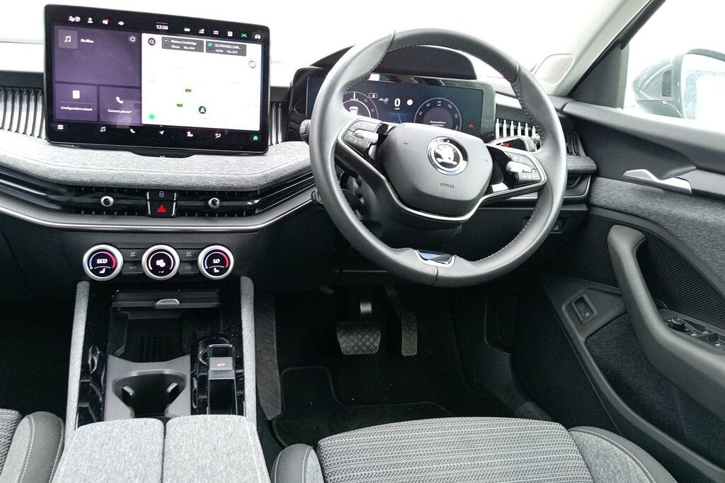 Skoda Superb Se Technology White #12