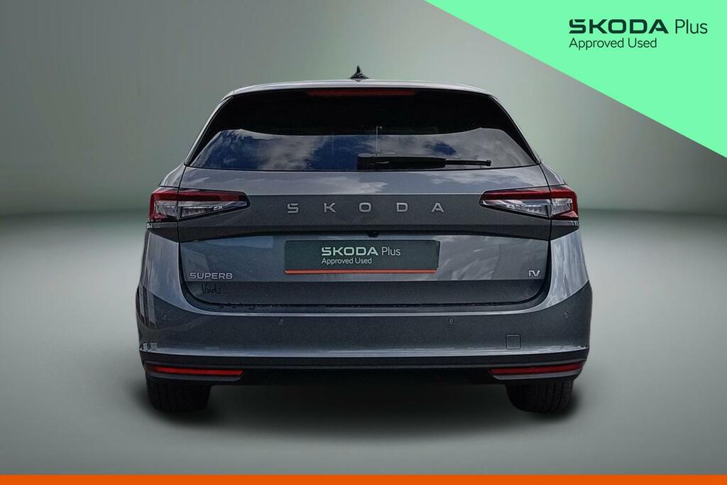 Skoda Superb Se Technology White #7