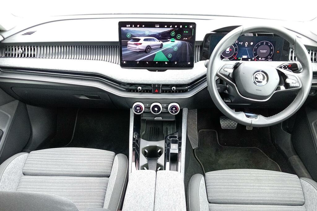 Skoda Superb Se Technology White #15