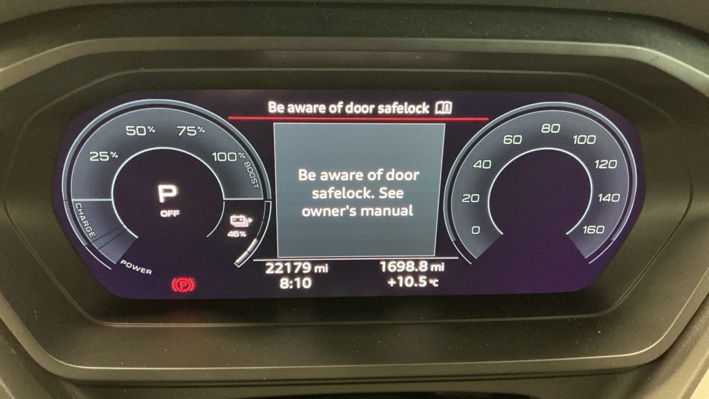 Audi Q4 E Tron S Line Black #10