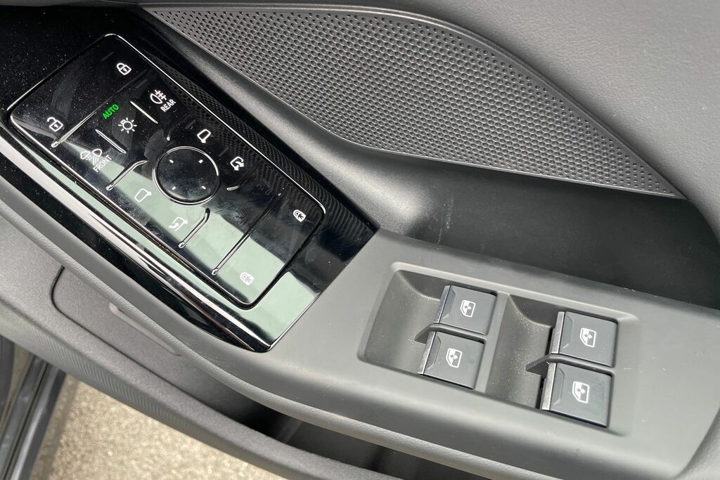 Audi A6 E-tron Sportback 100Kwh Performance Edition 1 Hatchback Electri FY26UDN Black #26