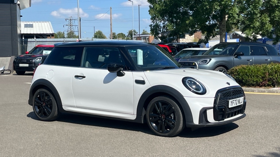 Mini Hatch 3-Door Hatch Cooper Sport YF72NLJ White