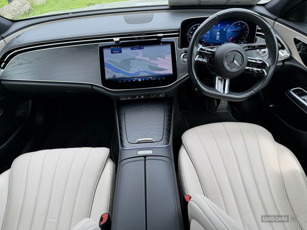 Mercedes-Benz E Class E 300 Amg Line Advanced E Black #7