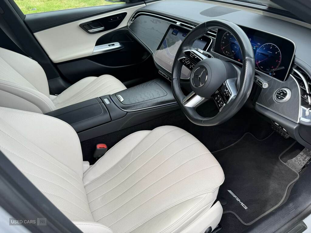 Mercedes-Benz E Class E220d Amg Line 9G-tronic Grey #4