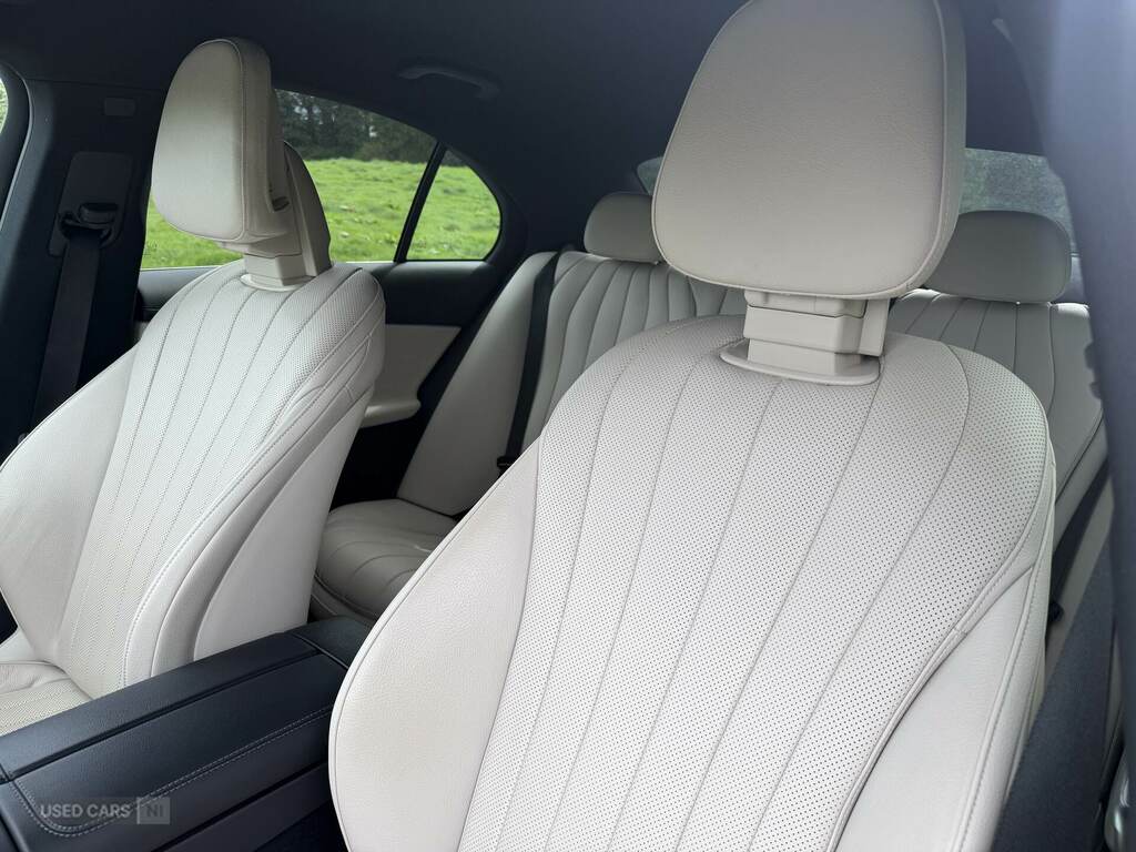 Mercedes-Benz E Class E 300 Amg Line Advanced E Black #9