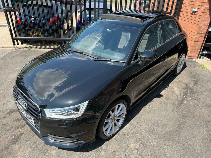 Audi A1 1.6 Tdi S Line Black #3