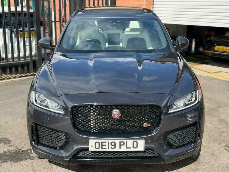 Jaguar F-Pace 3.0 D300 V6 S Grey #2