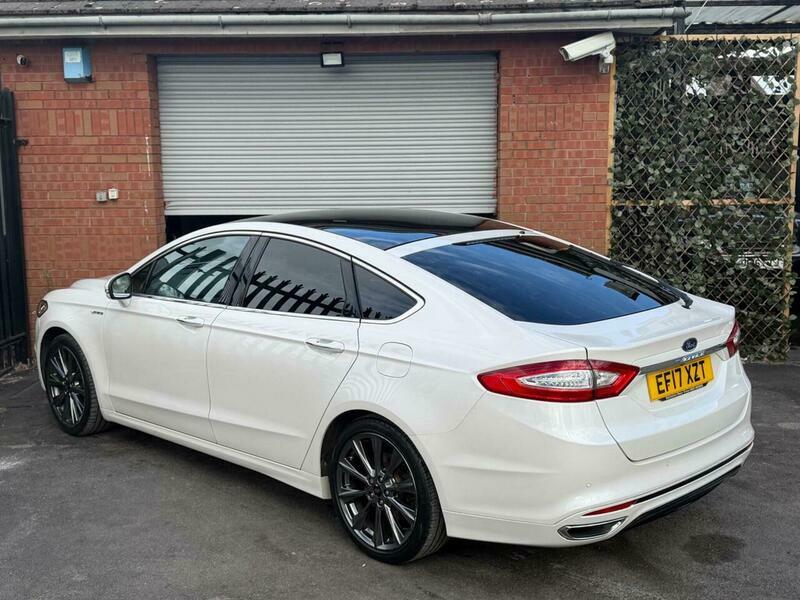 Ford Mondeo 2.0 Tdci Duratorq Vignale White #5
