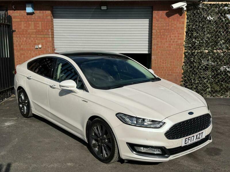 Ford Mondeo 2.0 Tdci Duratorq Vignale White