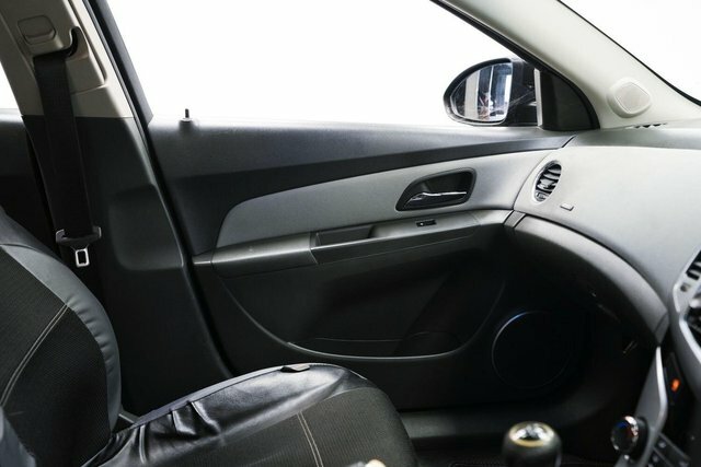 Chevrolet Cruze 1.6 Ls Silver #15