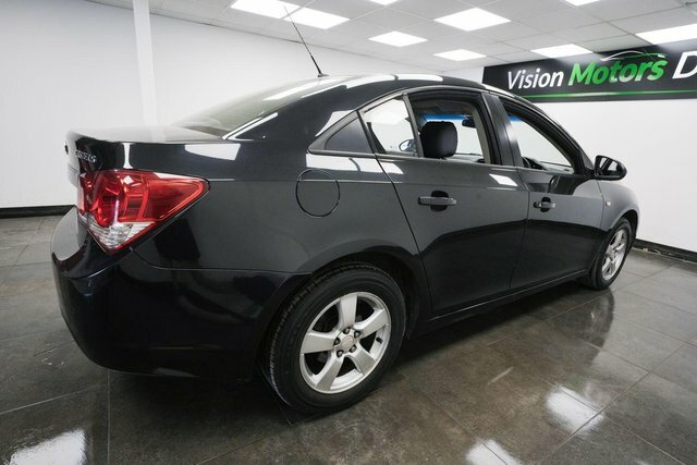 Chevrolet Cruze 1.6 Ls Euro 5 Black #3