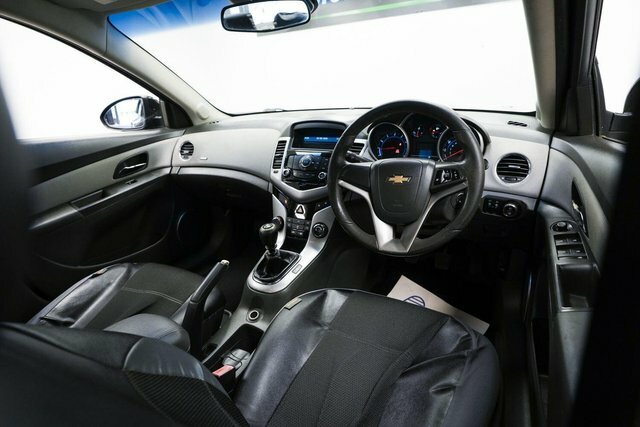 Chevrolet Cruze 1.6 Ls Silver #7