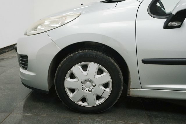 Peugeot 207 1.4 S Euro 5 A C Silver #5