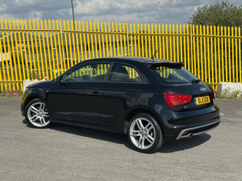 Audi A1 1.6 Tdi S Line Euro 5 Ss DL11GDK Black #2