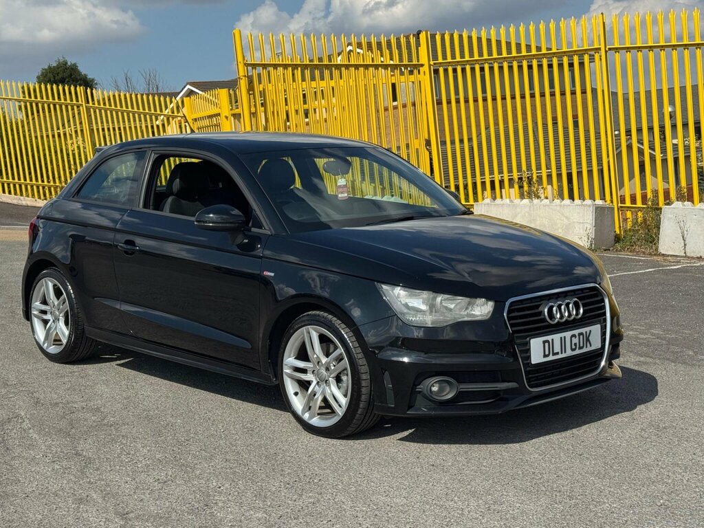 Audi A1 1.6 Tdi S Line Euro 5 Ss DL11GDK Black #4