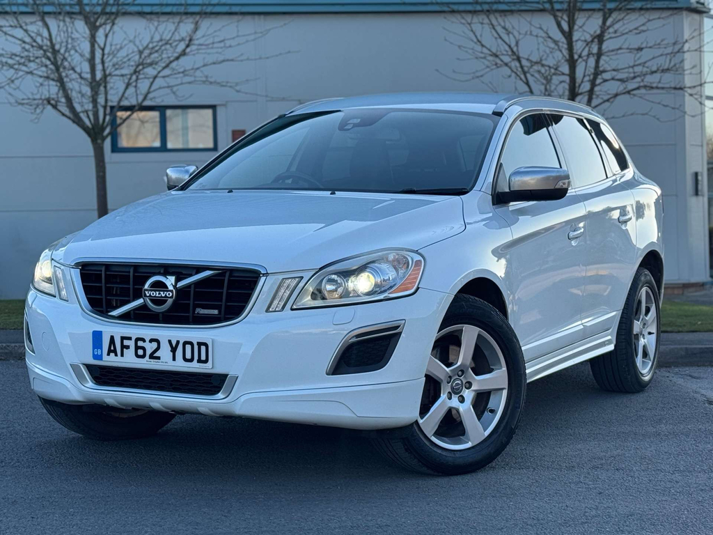 Volvo XC60 R-design D5 Awd 4Wd  #2