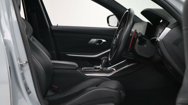 BMW M3 M3 Competition Black #42