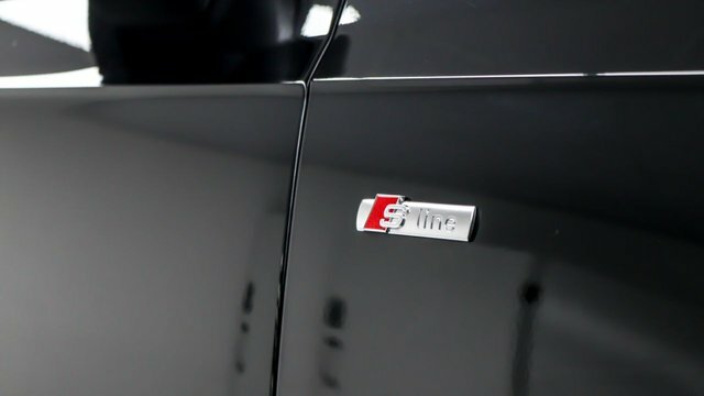 Audi Q7  Black #7